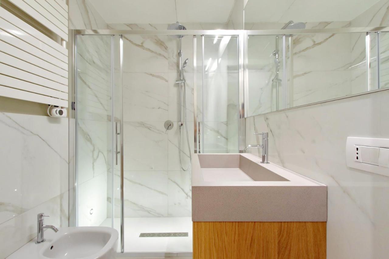 Monti Panisperna Suites โรม ภายนอก รูปภาพ