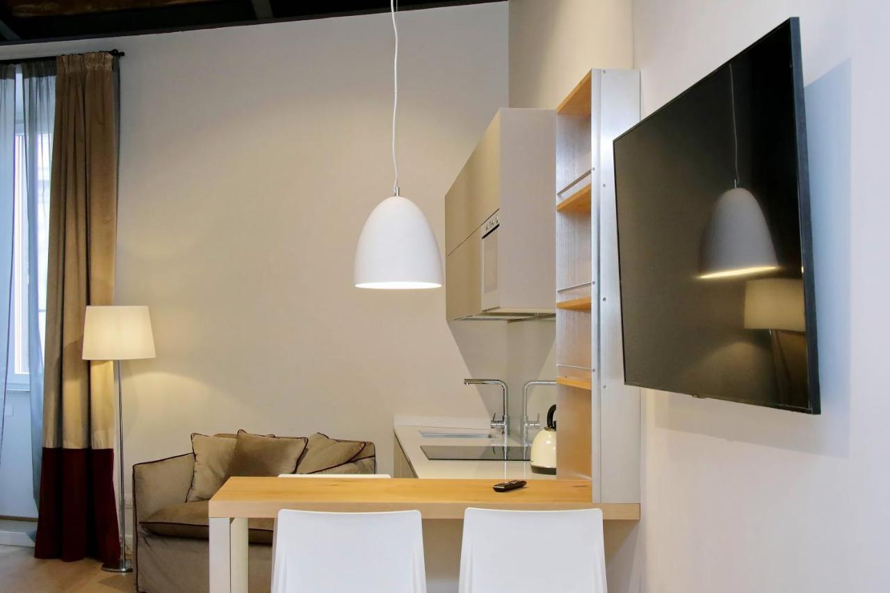 Monti Panisperna Suites โรม ภายนอก รูปภาพ